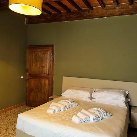 Konukevi Relais Castello Magona - 3*